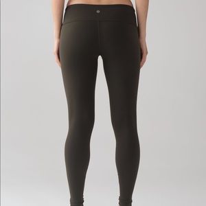 Low Rise Army Green Lululemon Leggings